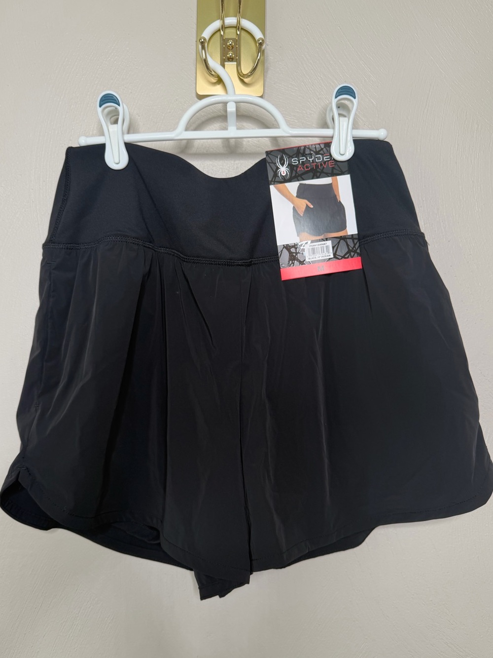 SPYDER NWT Black Athletic Short with Built-In Shorts size medium
